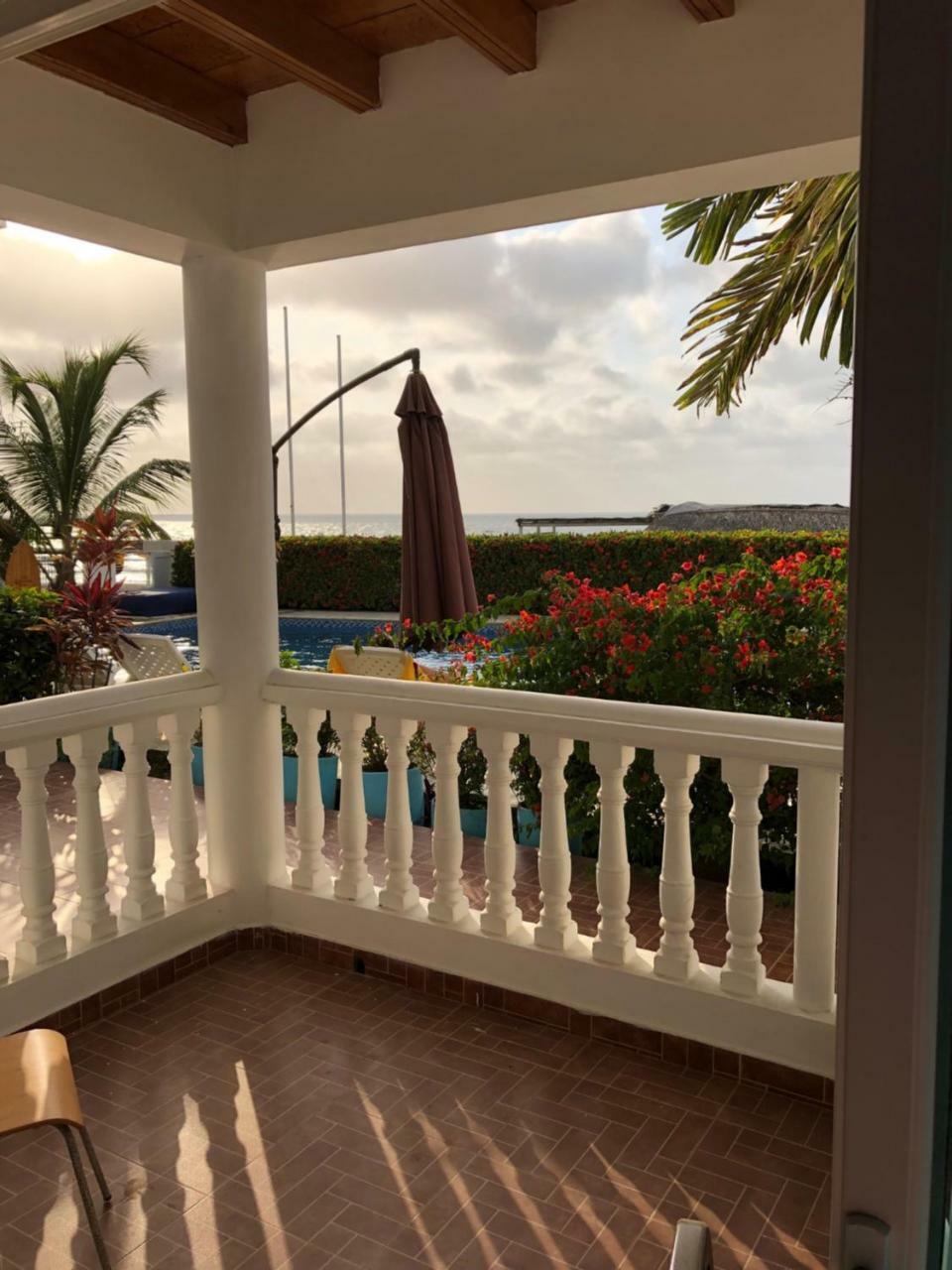 Hotel Aria Manzanillo Cartagena Bagian luar foto
